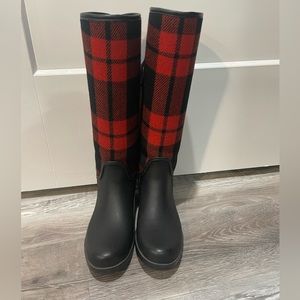 COACH Red plaid size 38 size 8 LIKE NEW